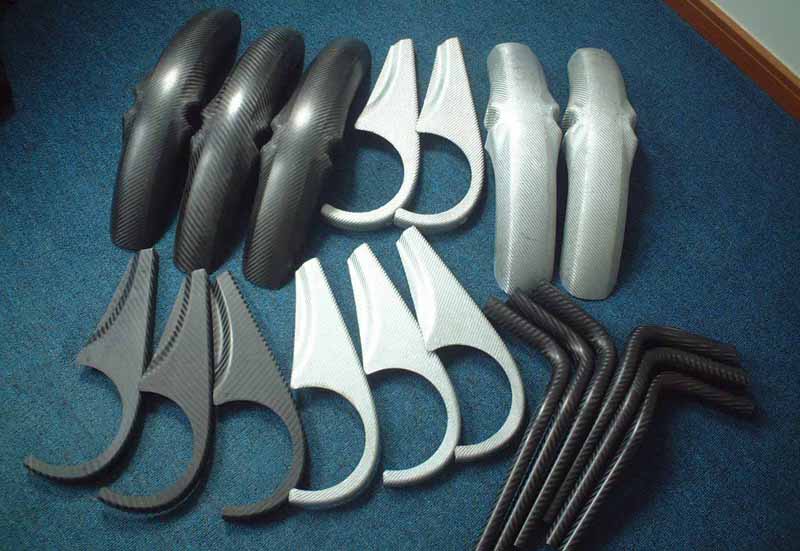 碳纖維汽車用品配件，碳纖維汽車用具，碳纖維異形件生產(chǎn)